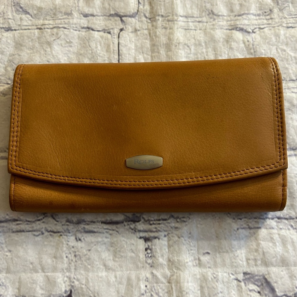 ROLFS VINTAGE CARMEL COLOR LEATHER CHECKBOOK SNAP FRONT ZIP POCKET BACK WALLET